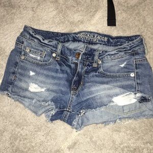American eagle cutoff shorts